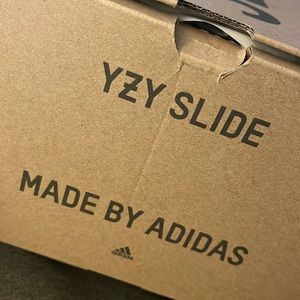 Yzy slide adidas. Slate grey. Size 10. Never worn.